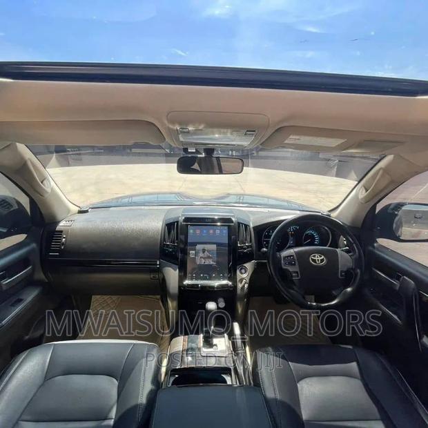 Toyota Land Cruiser 2008 Black