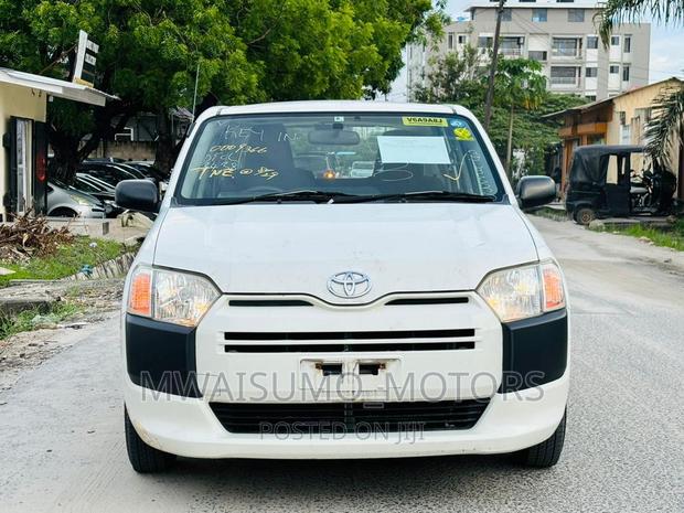 Toyota Probox 2015 White