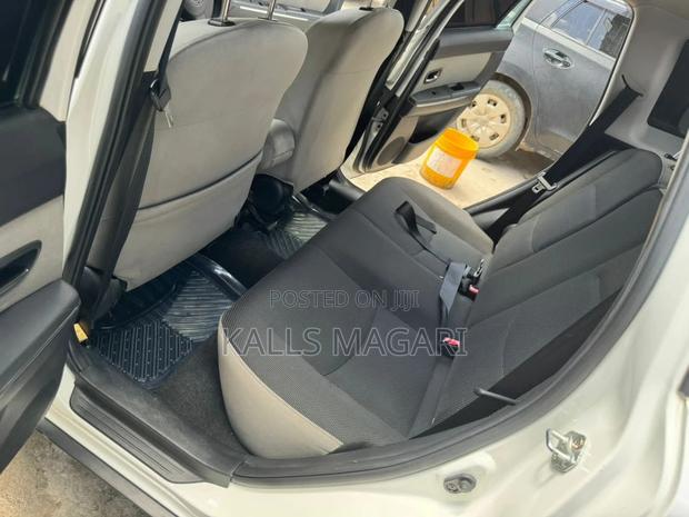 Mazda Verisa 2008 White