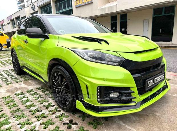 Honda Vezel 2015 Green