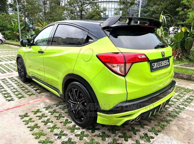 Honda Vezel 2015 Green