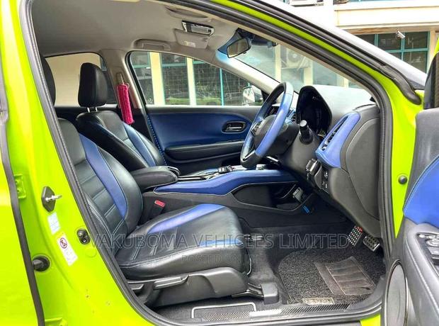 Honda Vezel 2015 Green