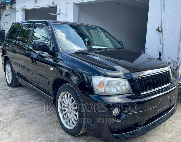 Toyota Kluger 2005 Black