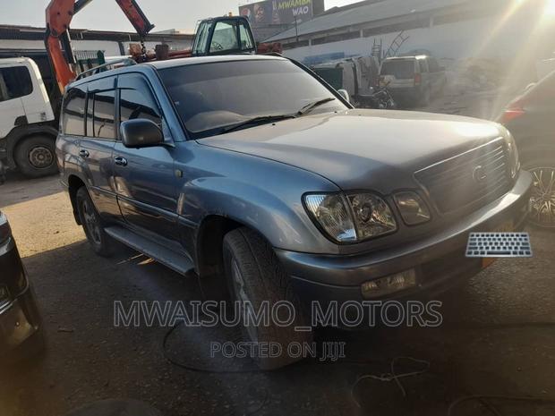 Toyota Land Cruiser 2006 Silver