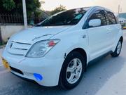 Toyota IST 2005 White for sale