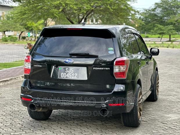Subaru Forester 2013 Black