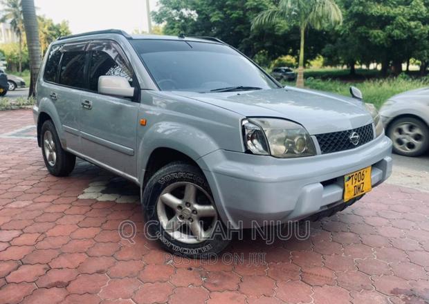 Nissan X-Trail 2004