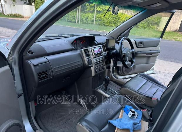 Nissan X-Trail 2003 Silver