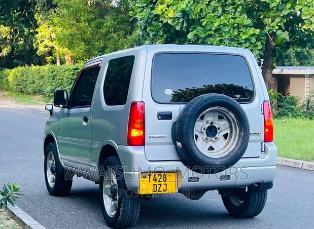 Suzuki Jimny 2001 Silver