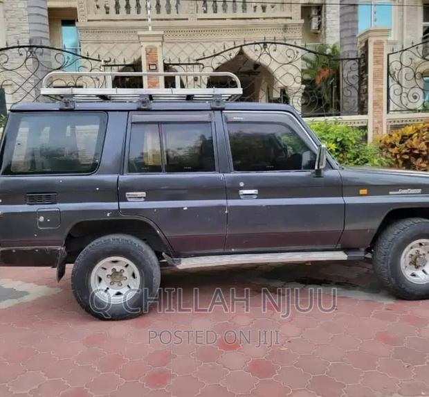 Toyota Land Cruiser Prado 1993