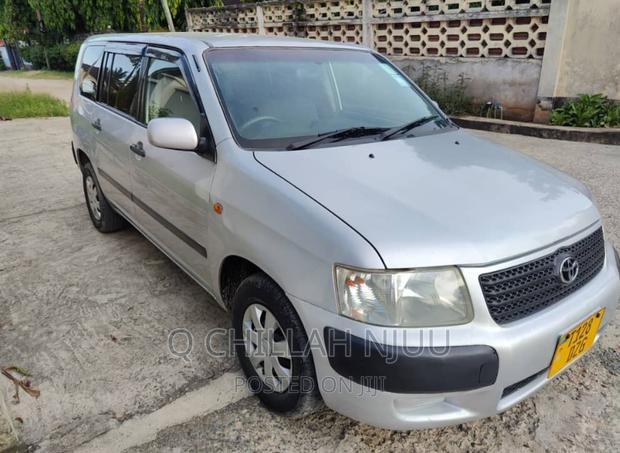 Toyota Probox 2003 Silver