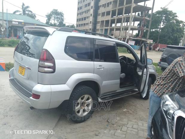 Toyota Land Cruiser Prado 2007 Silver