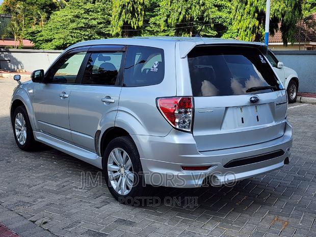 Subaru Forester 2011 Silver