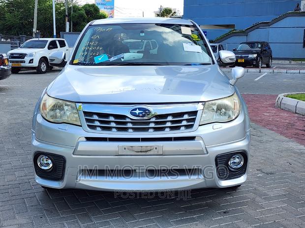 Subaru Forester 2011 Silver