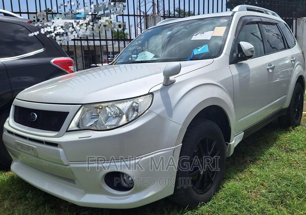 Subaru Forester 2.5XT Premium 2012 White