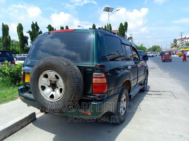 Toyota Land Cruiser 1999 Blue