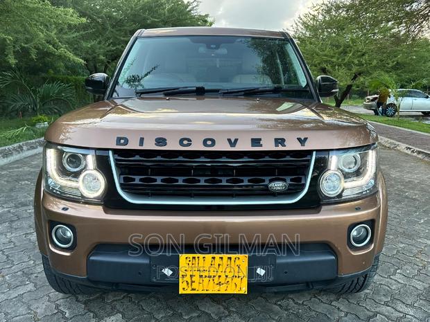 Land Rover Discovery 2014 Brown