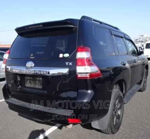 Toyota Land Cruiser Prado 2015 Black