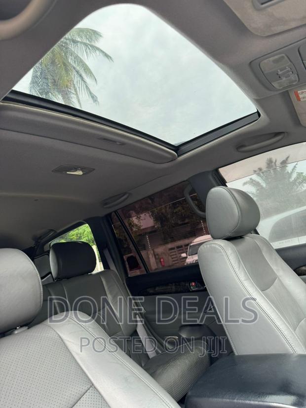 Toyota Land Cruiser Prado 2007 Black