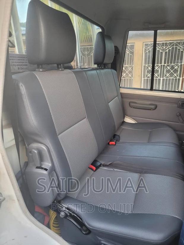 Toyota Land Cruiser 4.5 V8 DSL 2014 White
