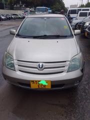 Toyota IST 2005 Silver for sale