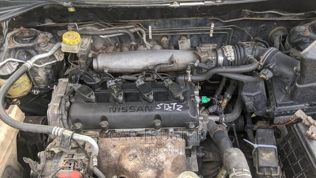 Nissan X-Trail 2.0 2005 Black