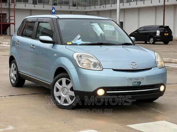 Mazda Verisa 2011 Gray