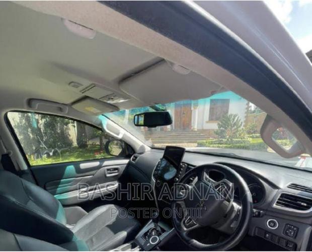Mitsubishi Triton 2019 White