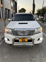 Toyota Hilux 2013 White for sale