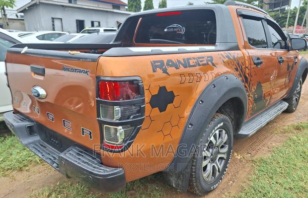 Ford Ranger 2021 Orange