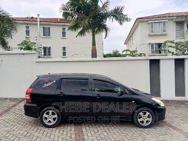 Toyota Wish 2004 Black