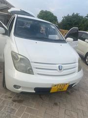 Toyota IST 2005 White for sale
