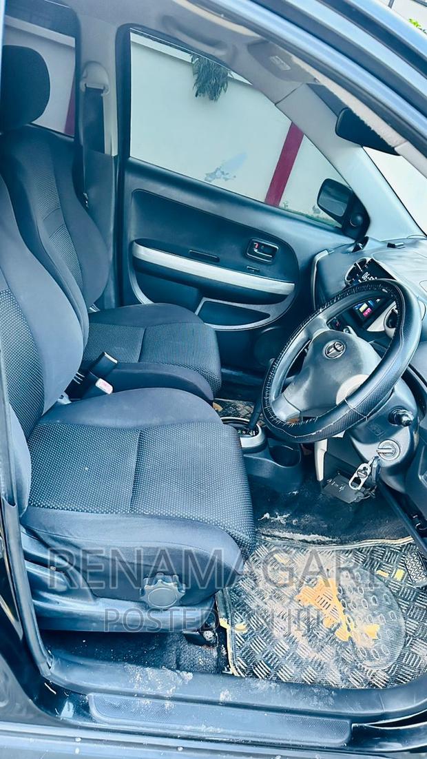 Toyota IST 2004 Black