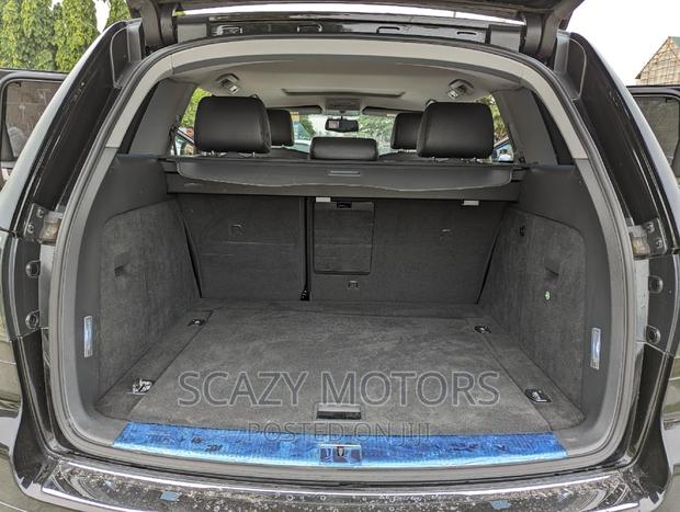 Volkswagen Touareg 2009 Black