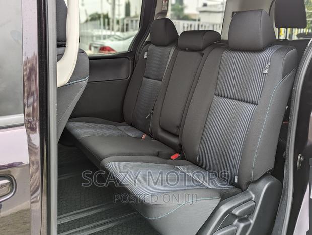 Toyota Noah 2017 Black