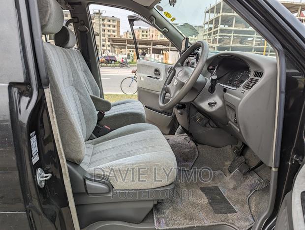 Toyota Lite-Ace 2000 Black