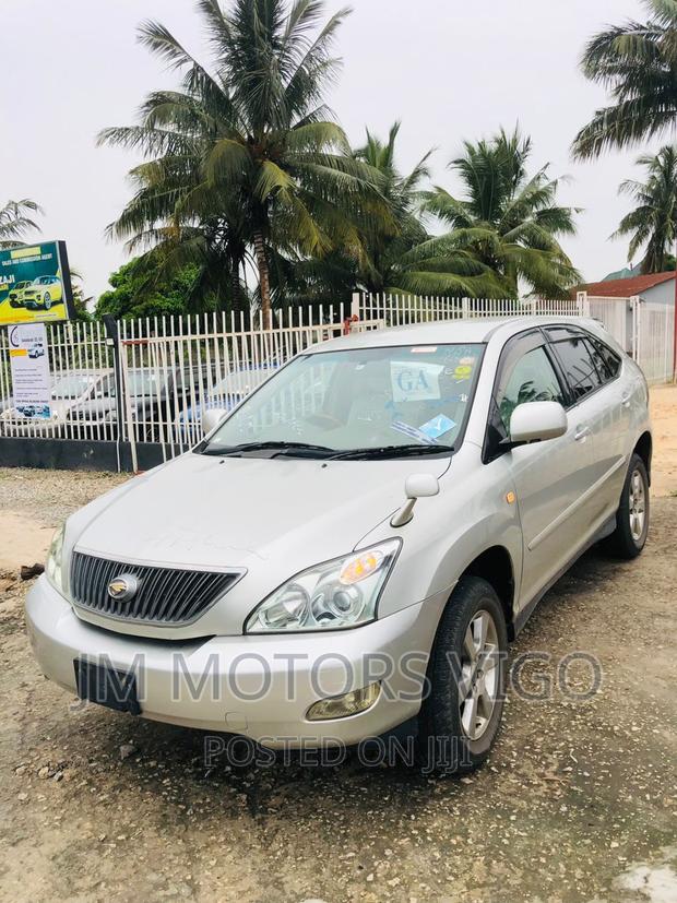 Toyota Harrier 2004 Silver