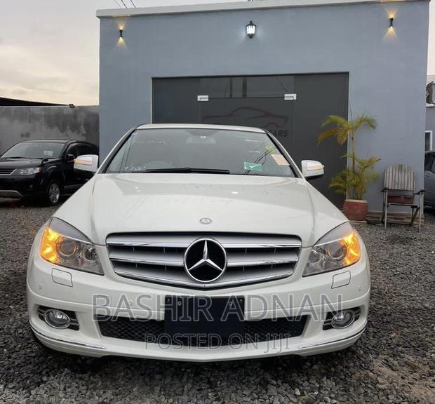 Mercedes-Benz C-Class C 200 Kompressor (W204) 2008 Pearl