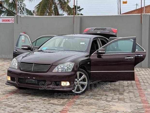 Toyota Crown 2007