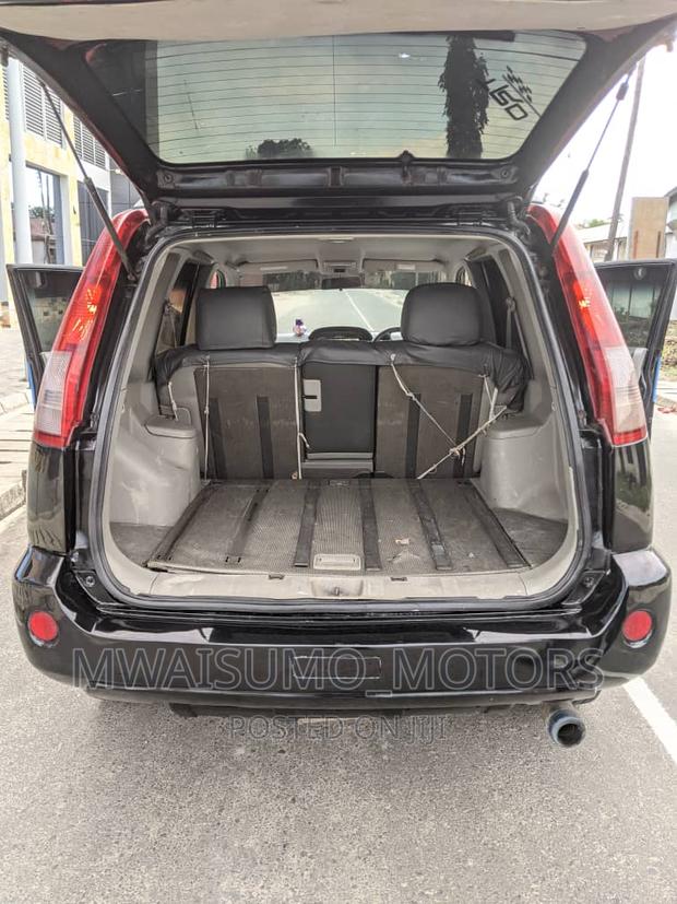Nissan X-Trail 2003 Black