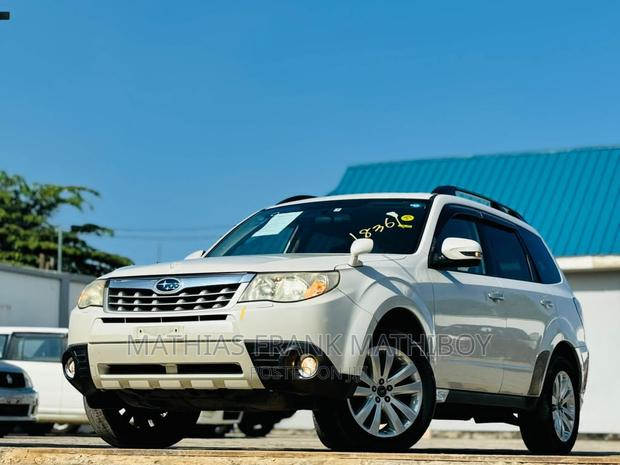 Subaru Forester 2011 White
