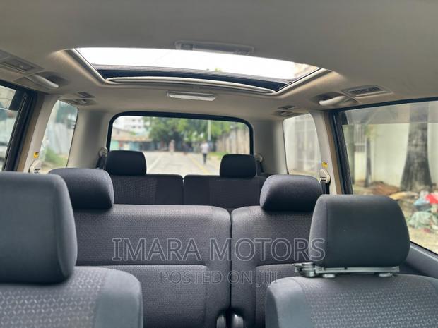 Toyota Noah 2009 Black