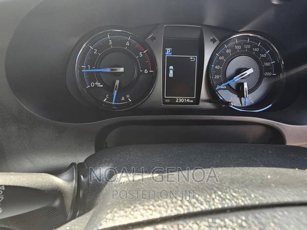 Toyota Hilux 2.8 Diesel 2020 White