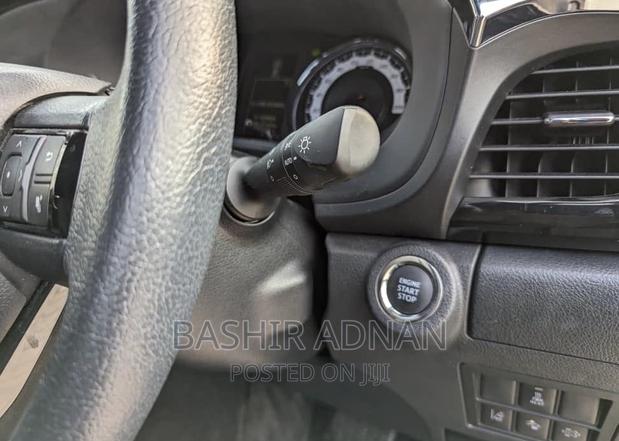 Toyota Hilux 2018 Black