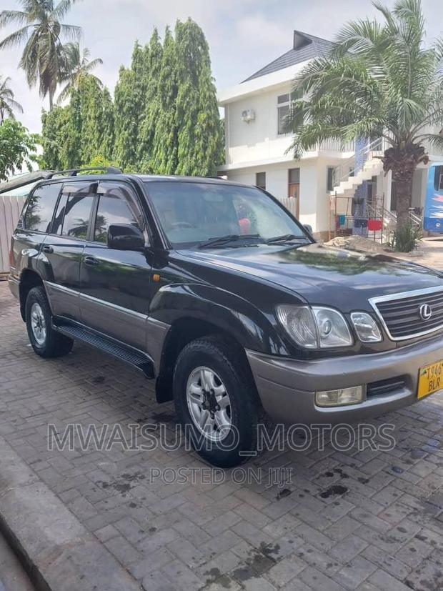 Toyota Land Cruiser 2005 Black