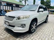 Toyota Vanguard 2010 White for sale