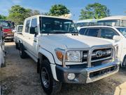 Toyota Land Cruiser 2018 White for sale