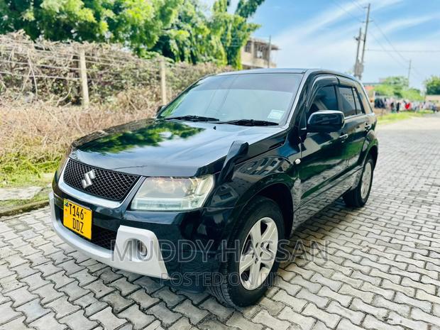 Suzuki Escudo 2005 Black