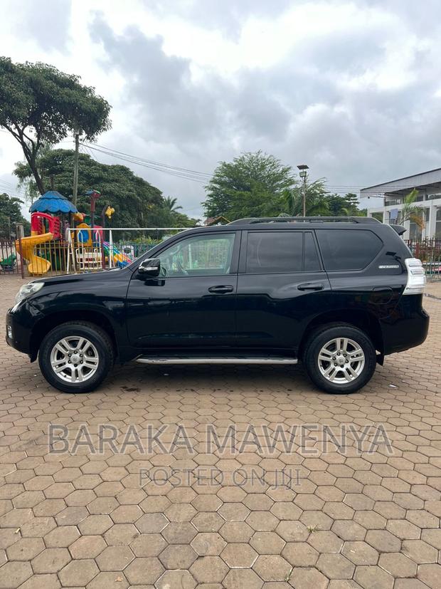 Toyota Land Cruiser Prado 3.0 TD 2011 Black
