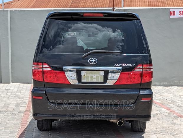 Toyota Alphard 2006 Black